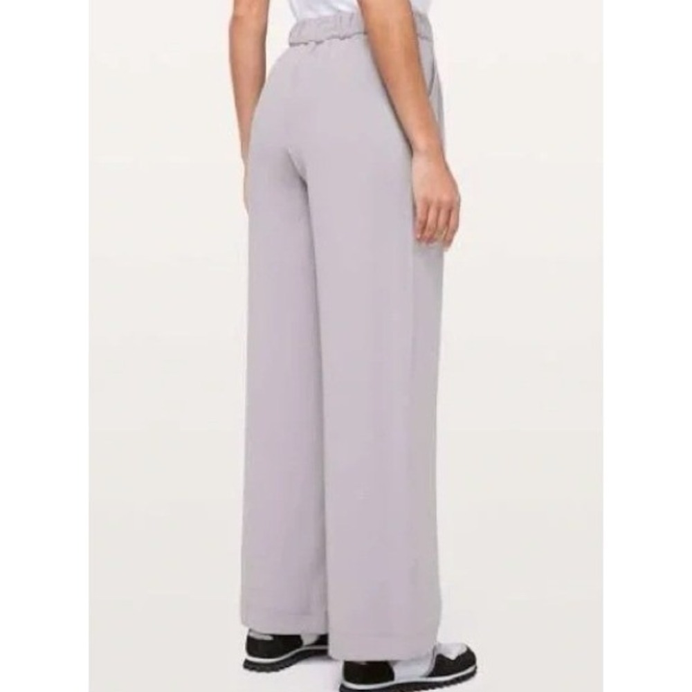 Lululemon Noir Pant Trouser Wide Leg Pant Women Size 4 Gray Pockets Silverscreen - Picture 3 of 12